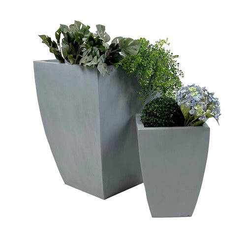 Alesund Planter 15"H